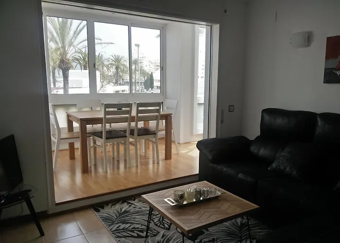 Al Port Empuriarent Апартаменты