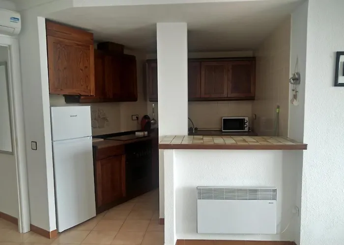 Al Port Empuriarent * Эмпуриабрава